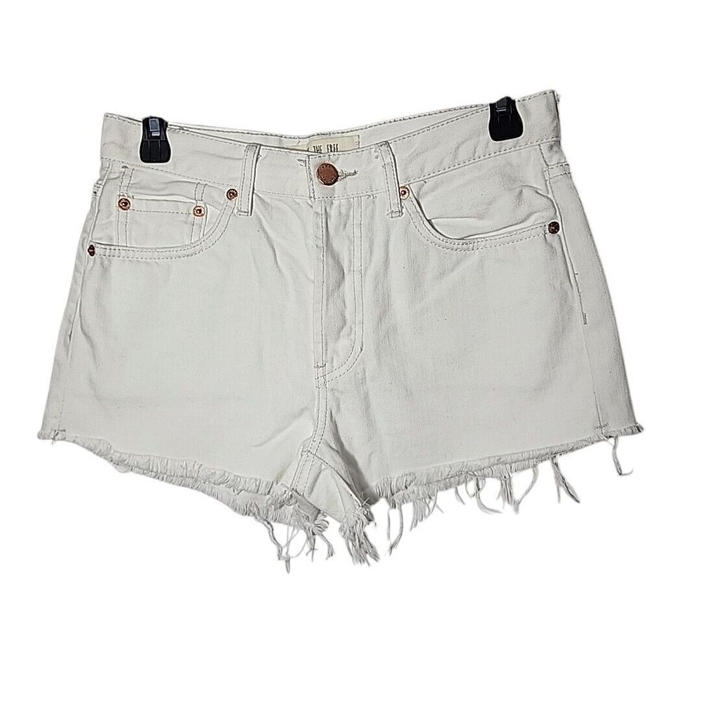 We The Free People Button Fly Raw Fray White Denim Shorts Size 26